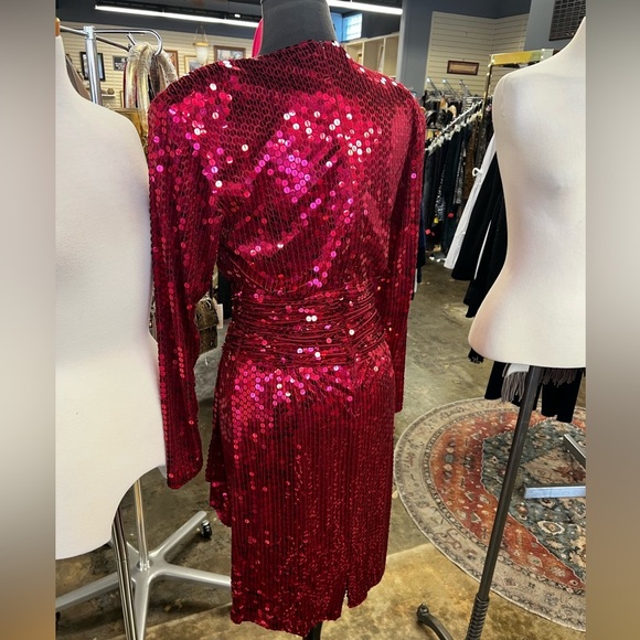 Oleg Cassini Red Sequin Cocktail Dress (Size 8)​ - Picture 3 of 7